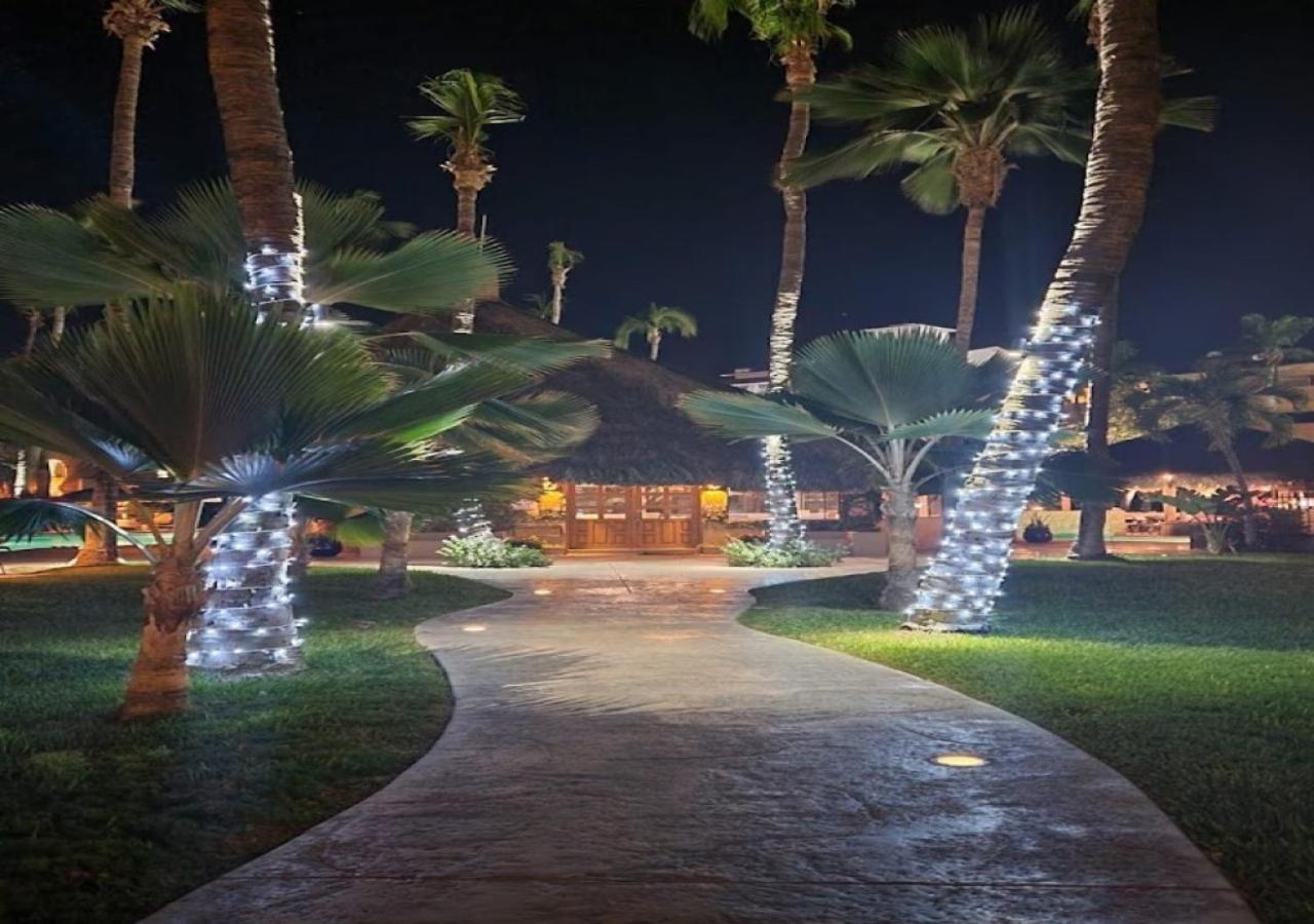 Best Location In Medano Beach -Marina Sol Lrg 2 Bed Steps To Beach, Downtown & Marina Κάβο σαν Λούκας Εξωτερικό φωτογραφία